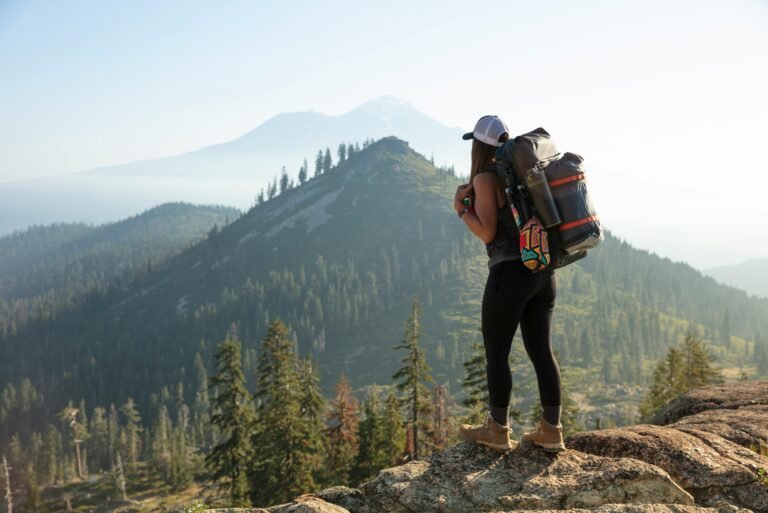 The Benefits and Tips of Day Hiking