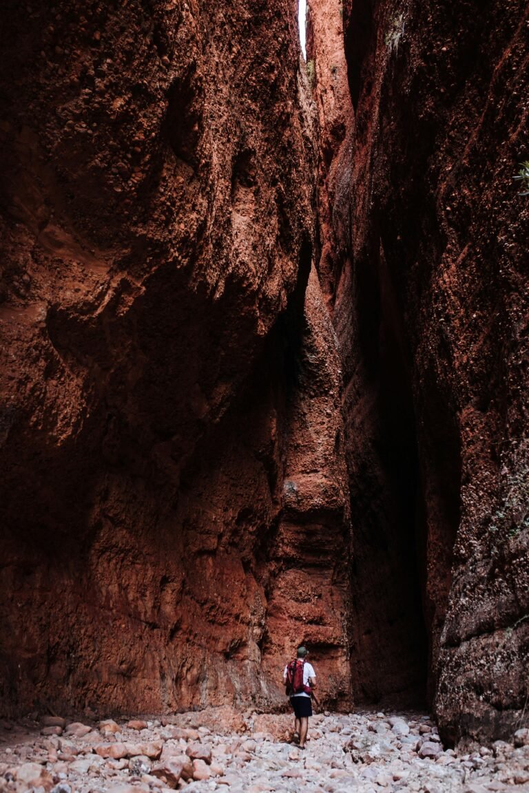 “Exploring Caves and Gorges: Unique Hiking Adventures”